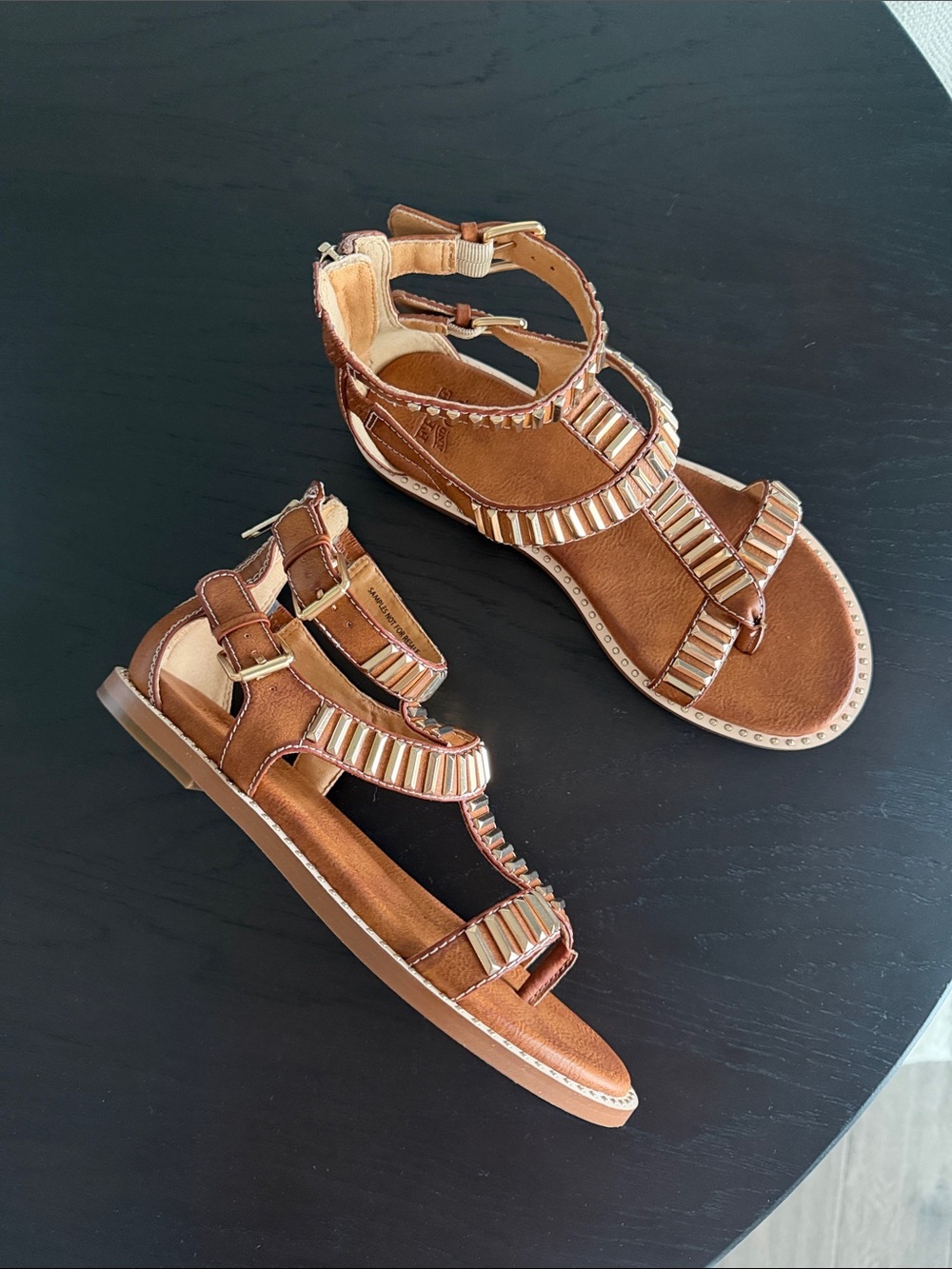 NWOT Frye Bucky gladiator sandals